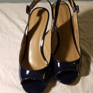 Ann Taylor Navy blue wedge slingback